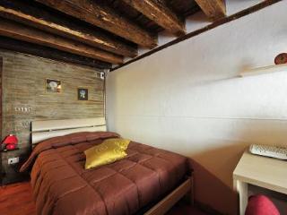 Appartement Biennale 252 *